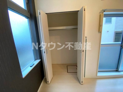 【収納】 | STAGE杉栄 | 大きなスペースがあり、収納には困りません