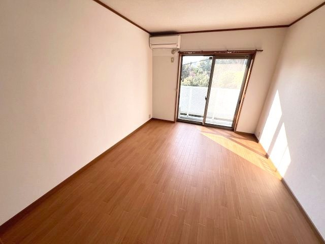 【寝室】 | セレブ岡本