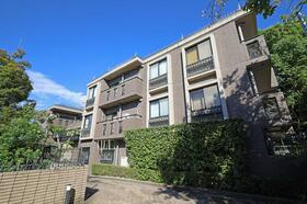 【外観】 | ヴェルサイユ東山公園【仲介手数料無料】見附小学校　城山中学校 | リノベーション済み
保証付きマンションです