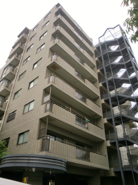 ジオナ塚本
