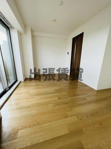 仲介手数料0円！K.buildの居間・リビング