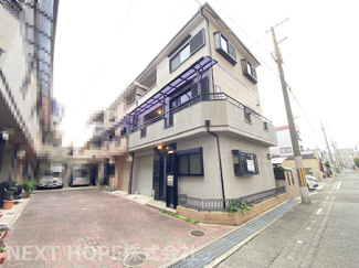 【外観】 | 尼崎市立花町１丁目中古テラスハウス | 平成１２年４月建築！令和５年８月室内リフォーム済み！！令和５年９月外壁塗装済♪お待たせ無しで祖kジュご入居していただけます(^^)