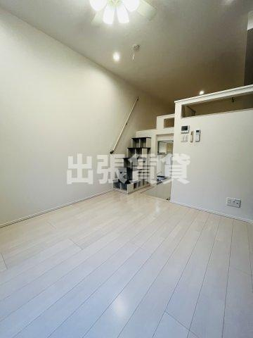 仲介手数料0円！ルミエール 黒川 Dの居間・リビング