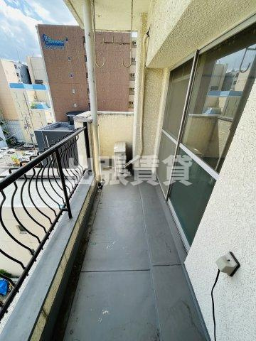 仲介手数料0円！K2スクエアのバルコニー