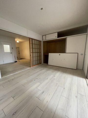 梶町マンションの居間・リビング