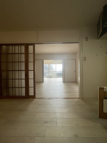 梶町マンションの居間・リビング