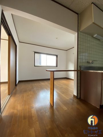 星のハイツの居間・リビング|ゆったりとしたリビングです