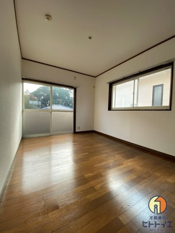 星のハイツの洋室|きれいな洋室です