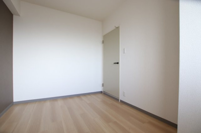 【洋室】 | プレスト・コート弐番館