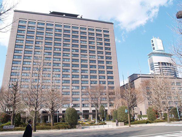 宮城県庁まで徒歩15分