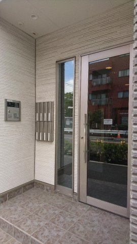 AALAWIのエントランス