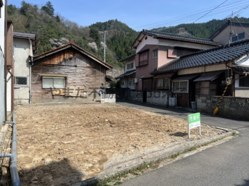日野郡日野町根雨土地の外観