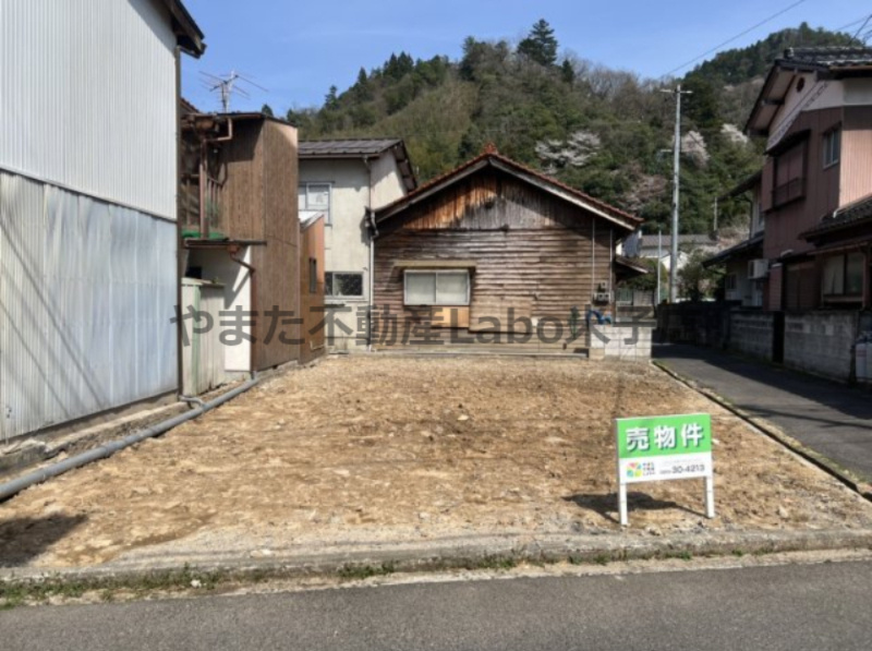 日野郡日野町根雨土地の外観