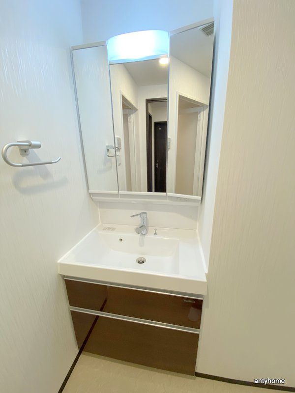 プレジオ天神橋ASIAN　仲介手数料無料の洗面所