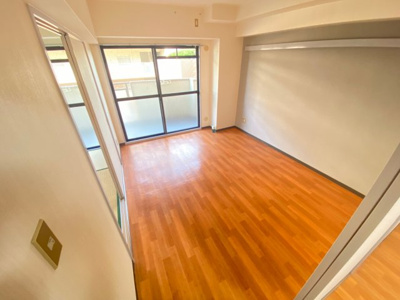 【洋室】 | アヴィタシヨン東豊中