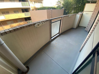 【バルコニー】 | アヴィタシヨン東豊中