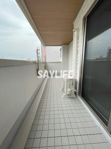 シャーメゾン　ヴァンヴェールのバルコニー