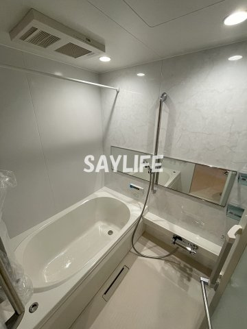 シャーメゾン　ヴァンヴェールの浴室