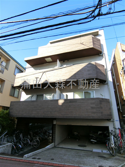 ブライズ大森東の外観|2008年2月築　RC鉄筋コンクリート造地上4階建て1K～1LDK総戸数39戸の分譲賃貸マンション　オートロック宅配BOXゴミ捨て場　東京都大田区大森東2丁目京急本線大森町駅近