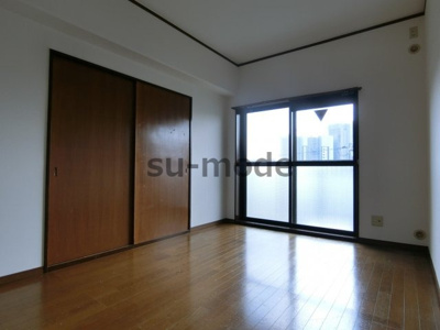 【洋室】 | リバーサイド千里丘