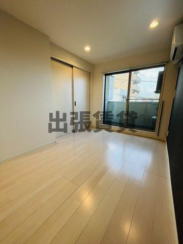 仲介手数料0円！！DELSOL IKOMAの居間・リビング