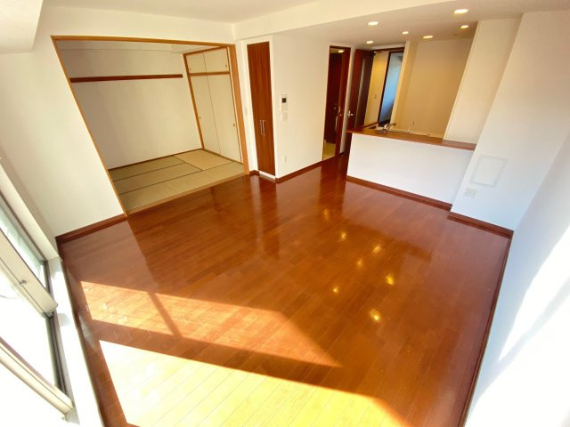 【居間・リビング】 | ジオ千里桃山台5番館