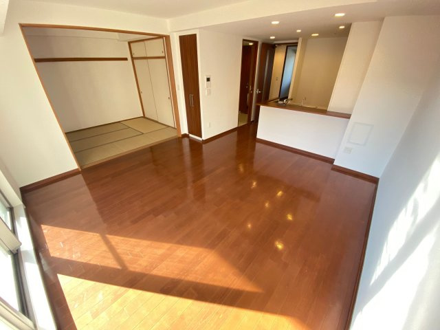 【居間・リビング】 | ジオ千里桃山台5番館