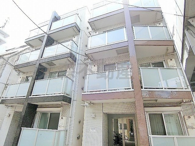 Artbrutアールブリュット大森町Ⅰの外観