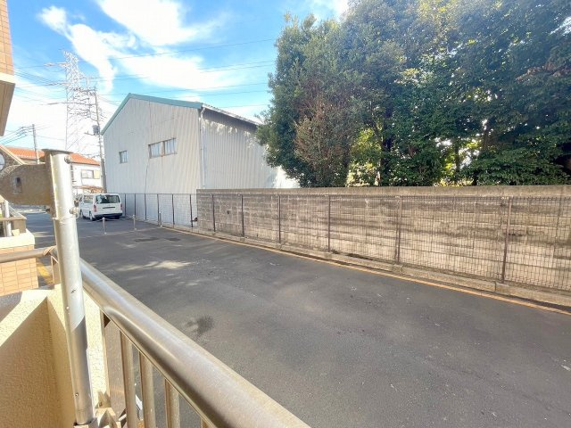 藤和シティコープ三郷公園の展望|バルコニーからの眺めです