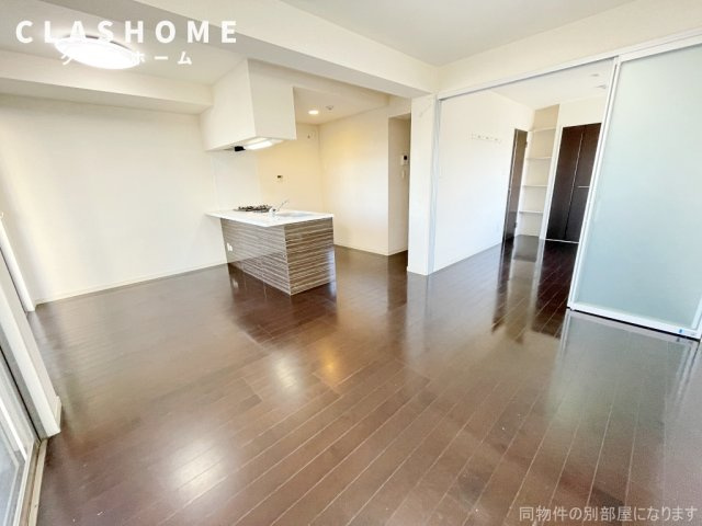 ラルゴの居間・リビング