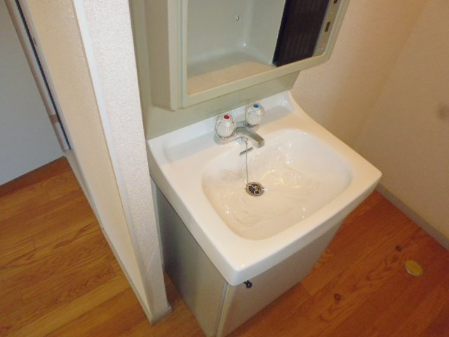 エポック広江Ｂの独立洗面台