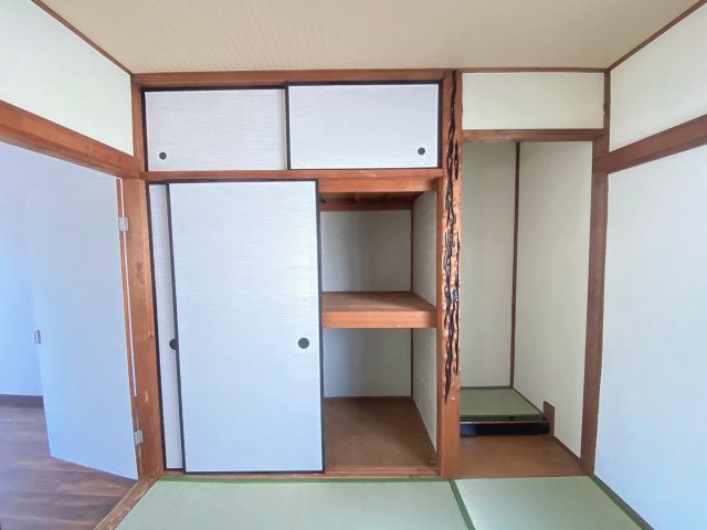 北野田貸家の収納