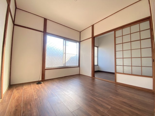 北野田貸家の洋室