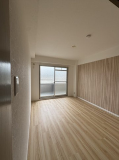  | アールグレイ山本 | スタンダードな洋室です