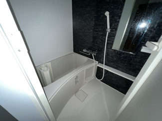 【浴室】 | アールグレイ山本 | お風呂で日々の疲れを落としましょう