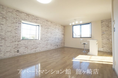 【居間・リビング】 | サンライフ古川 | ※写真は全て同タイプ別部屋