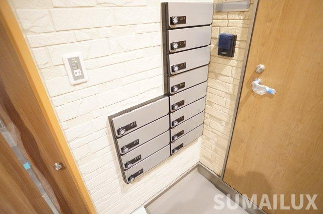 R-smart祥楽（しょうらく）のエントランス