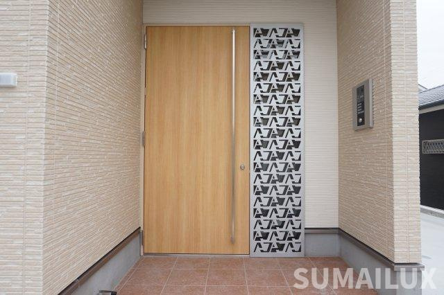 熊本市東区長嶺東６丁目のアパートのエントランス