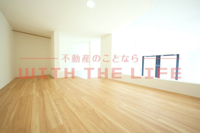 RENATUS PRIMO(リナトゥスプリモ）【キャッシュバック対象物件】の洋室|ゆったりした洋室です
