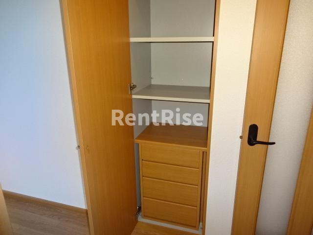 エルミタージュの収納|収納（ＬＤＫ）(イメージ)