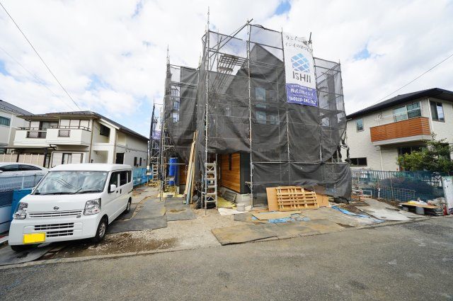 【横浜市保土ケ谷区仏向町1418-23全３棟新築戸建て１号棟】★仲介手数料無料★（仏向小学校・橘中学校）の外観|保土ケ谷区仏向町、全３棟の新築分譲住宅です。