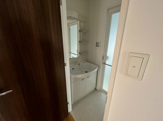 【洗面所】 | ブルーガーデン初音 | 独立洗面台