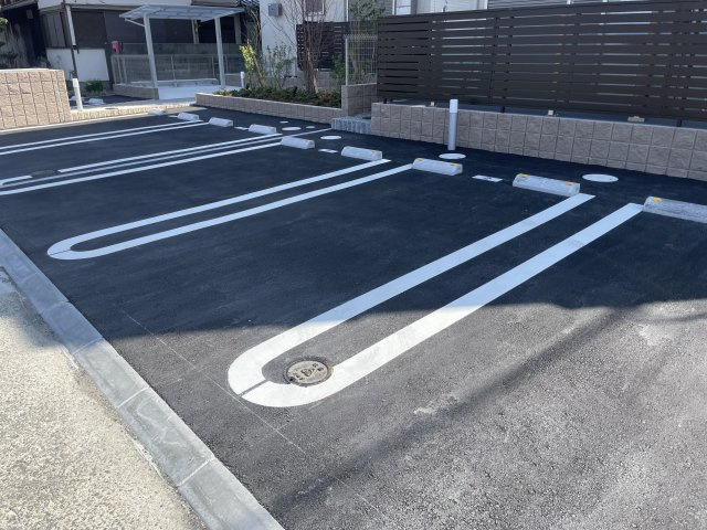 D’s安田の駐車場