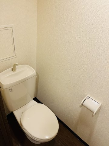 YOSHIX代官町のトイレ