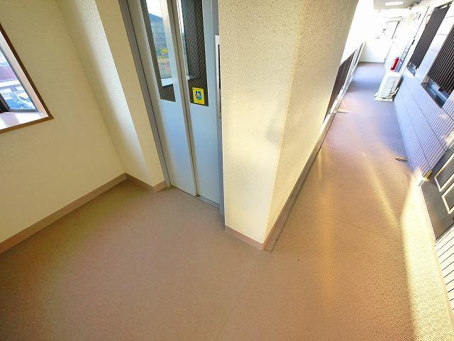 ル・ソレイユ（田井庄町）のその他共用部分|エレベーターが付いているマンションです。