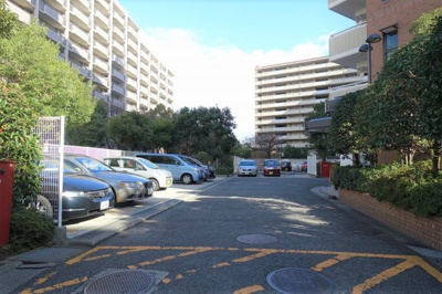 【駐車場】 | 淀川リバーサイドタウン　エルベノームさくら１５ | 駐車場
