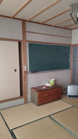 津山市山北　中古住宅　5DKの和室|2F　８畳