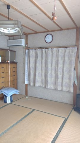 津山市山北　中古住宅　5DKの和室|2F　8畳