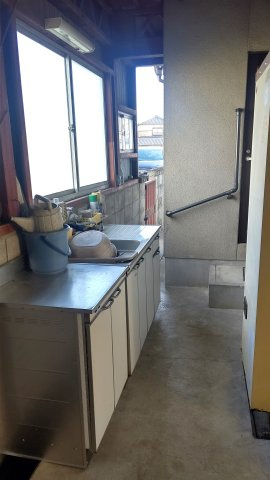 津山市山北　中古住宅　5DKのその他|ガレージ