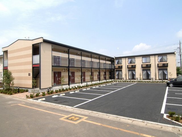 レオパレスフォレスト浅羽野の外観